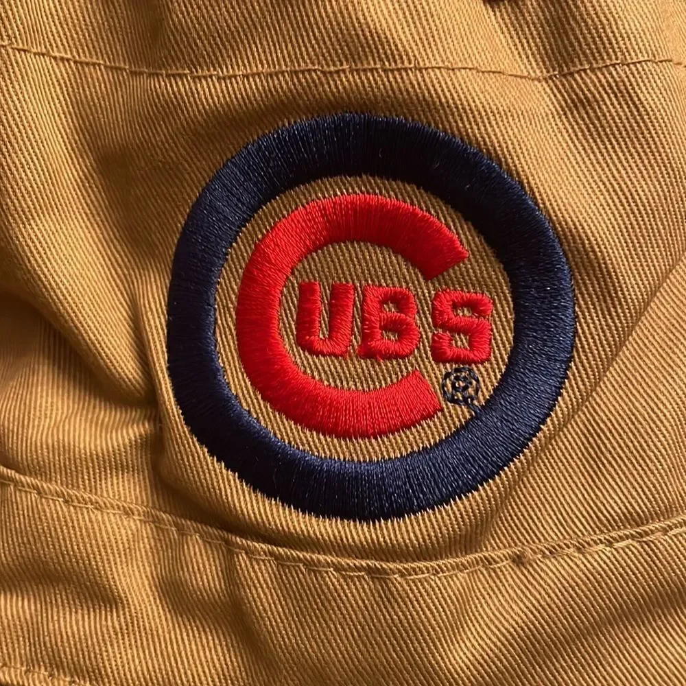 NEW Cubs Bucket Hat 